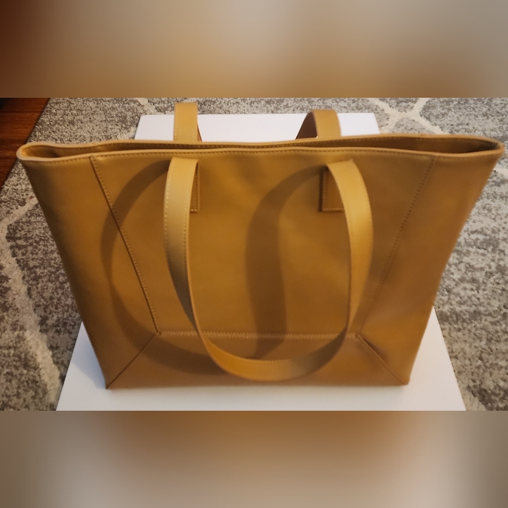Alessandra Tan Leather Tote Bag - Picture 7 of 14